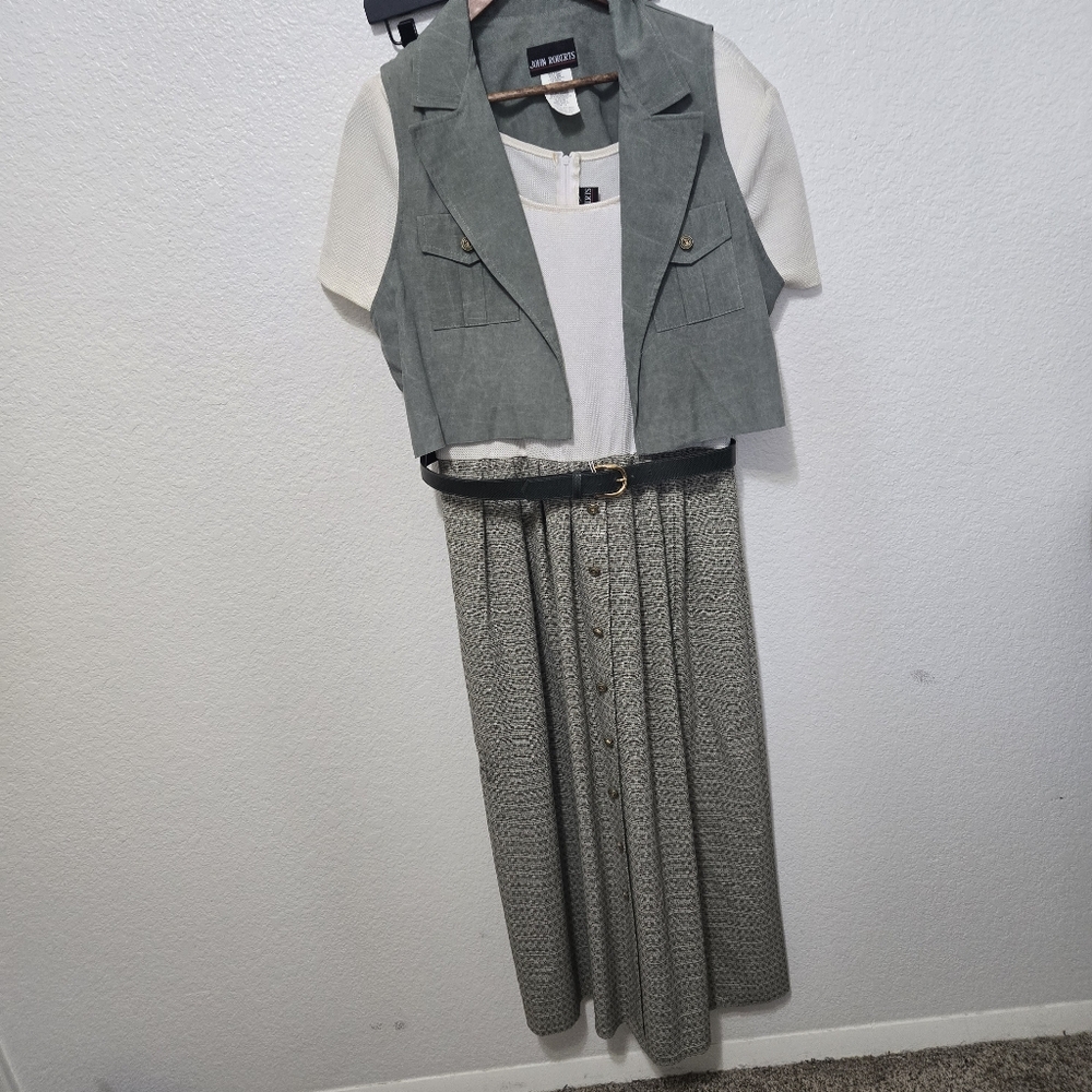 Vintage John Roberts dress and vest maxi short sleeve belted green cream